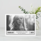Zwart-wit Modern Stripes Foto Afstuderen Kaart (Staand voorkant)