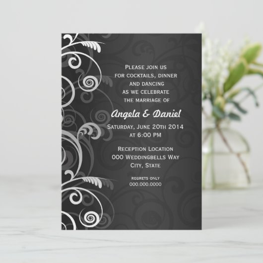 Zwart-wit moderne bloemige bruiloftsreceptie kaart (Staand voorkant)