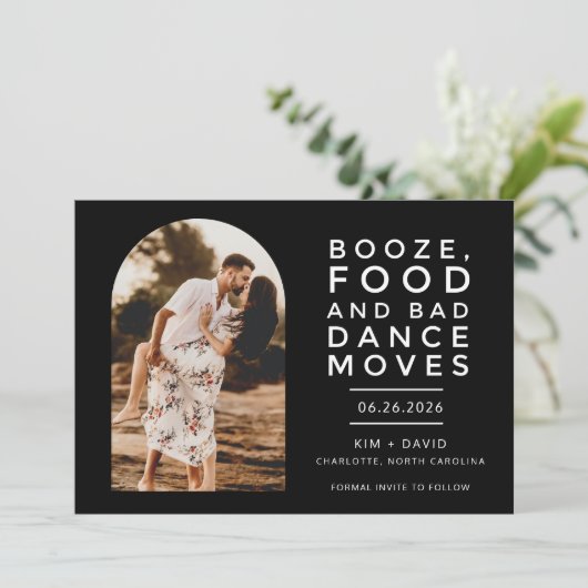 Zwart Wit Moderne Boog Foto Bruiloft Save The Date (Staand voorkant)