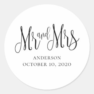 Zwart-wit moderne bruiloft. Mr en Mrs Simple Ronde Sticker