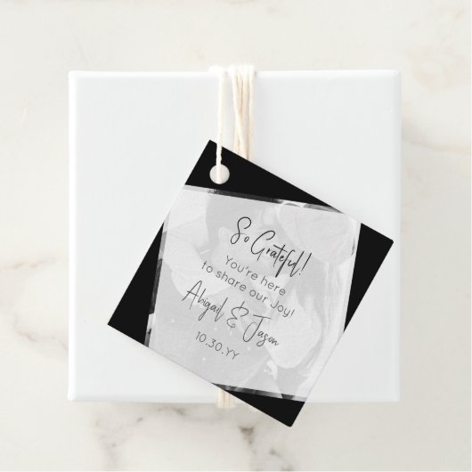 Zwart-wit Moderne Casual bruiloft Bedankjes Labels (In situ)