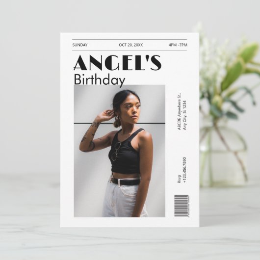 Zwart-wit moderne minimalistische foto verjaardag kaart (Staand voorkant)