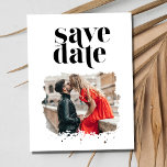 Zwart-wit Moderne trouwfoto Opslaan van de datum Aankondigingskaart<br><div class="desc">offeren stijl niet op wanneer op een budget met onze Black and White Modern Wedding Photo Save the Date briefkaarten. Met een eenvoudig, modern typografisch ontwerp en uw favoriete verloving foto, deze opslaan de data zet de toon voor uw aanstaande bruiloft. Voeg je foto toe aan de voorkant en je...</div>