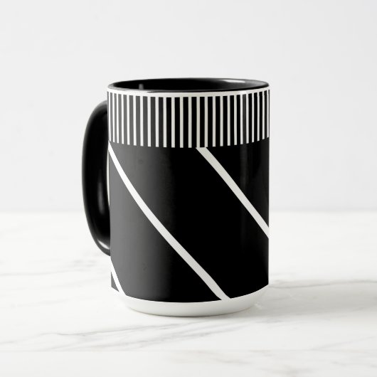 Zwart-wit Mok - Chic in Stripes (Voorkant links)