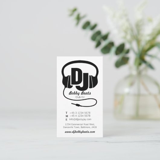 Zwart & wit mono DJ promoter visitekaartje (Staand voorkant)