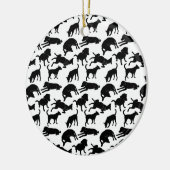 Zwart-wit monochrome hondenvormig patroon keramisch ornament (Links)