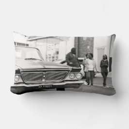 Zwart-Wit Monochroom Oude Auto Mensen Stad Kussen