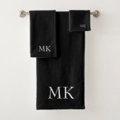 Zwart wit monogram bad handdoek (Insitu)