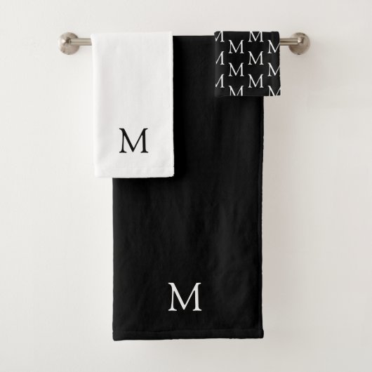 Zwart-wit monogram badhanddoekset bad handdoek (Insitu)