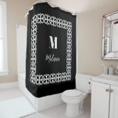 Zwart-wit monogram en naam legant douchegordijn (In situ)