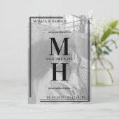 Zwart-wit monogram Faded Lijst voor fotoweergave Save The Date (Staand voorkant)