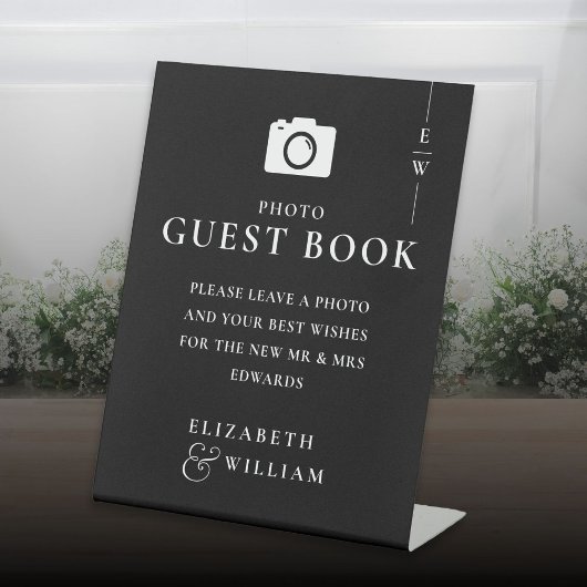 Zwart-wit monogram foto gastenboek bruiloft reclamebord met voetstuk