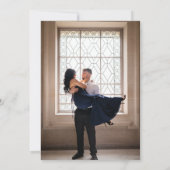 Zwart & Wit Monogram Foto Trouw Uitnodiging (Achterkant)