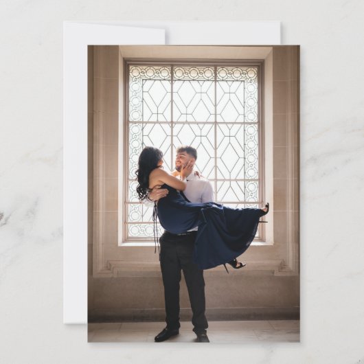 Zwart & Wit Monogram Foto Trouw Uitnodiging (Achterkant)