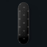 Zwart wit monogram initialen minimalistisch persoonlijk skateboard<br><div class="desc">Een stijlvolle zwarte achtergrond,  gedecoreerd met je monogram als patroon. Witte letters. Voor hem en haar.</div>
