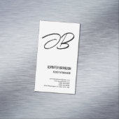 Zwart wit monogram minimalistisch modern magnetisch visitekaartje (Voorbeeld)
