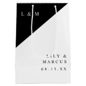 Zwart-wit monogram minimalistische bruiloft medium cadeauzakje (Achterkant)