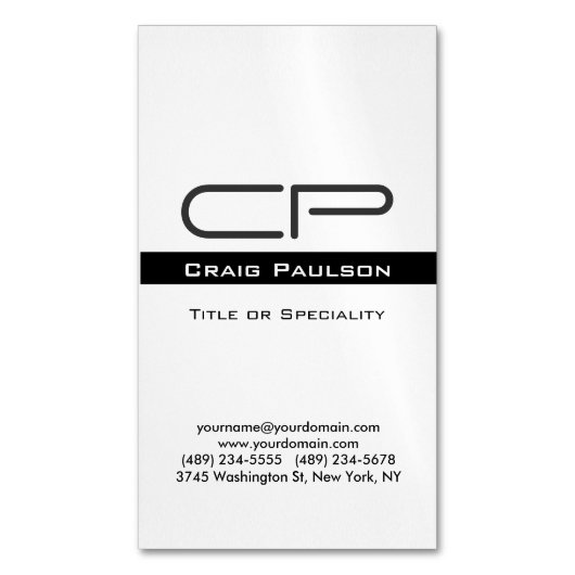 Zwart Wit Monogram Naam Adres Details Magnetisch Visitekaartje (Voorkant Verticaal)