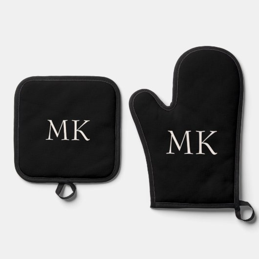 Zwart wit monogram ovenwant & pannenlap set (Voorkant)