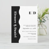 Zwart-wit monogram zijgolf foto bruiloft kaart (Staand voorkant)