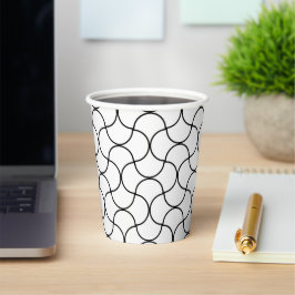 Zwart wit naadloos geometrisch netpatroonpatroon papieren bekers