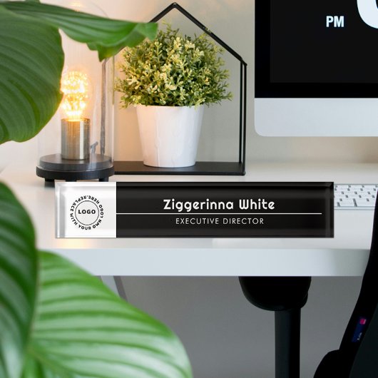 Zwart, wit naambordje