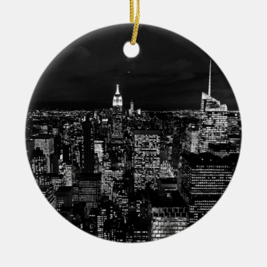 Zwart-wit New York City Night Skyline Keramisch Ornament (Voorkant)
