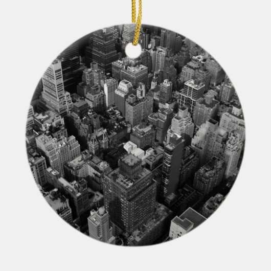 Zwart-wit New York City Night Skyline Keramisch Ornament (Voorkant)