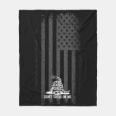 Zwart-wit niet tegen me in Amerikaanse vlag Fleece Deken (Voorkant)