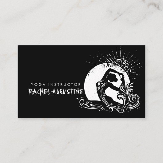 Zwart Wit One-legged King Pigeon Yoga Pose Logo Visitekaartje (Voorkant)