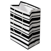 Zwart-wit oneffen strepen medium cadeauzakje (Voorkant Gekanteld)