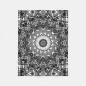 Zwart wit, openwerk, mandala fleece deken (Voorkant)