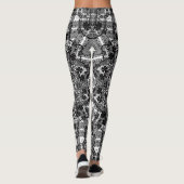 Zwart wit, openwerk, mandala leggings (Achterkant)