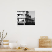 Zwart-wit oud sleepvaartuig op de gras 16x20 poster (Keuken)