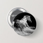 Zwart-wit paard in actie ronde button 5,7 cm (Voorkant /achterkant)