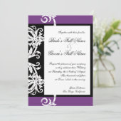 Zwart Wit Paarse Hart Damask Bruiloft Uitnodiging (Staand voorkant)