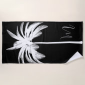 Zwart wit palmboom modern monogram strandlaken (Voorkant)