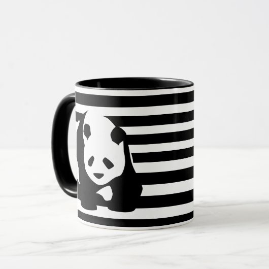 Zwart-wit Panda en Stripes Mok (Voorkant links)