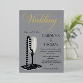 Zwart & Wit Parel Champagne Glazen bruiloft Folie Uitnodiging (Staand Voorkant)