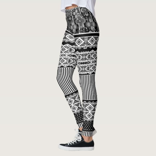 Zwart-wit patroon met kant en patchwork el leggings (Links)