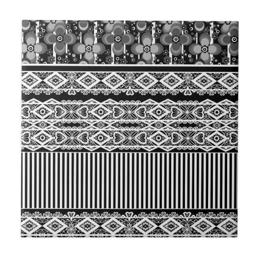 Zwart-wit patroon met kant en patchwork tegeltje (Voorkant)