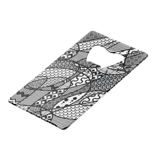 Zwart & Wit Patroon Patchwork 05 Creditkaart Flessenopener (Voorkant Gekanteld)