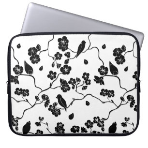 Zwart-wit patroon Vogels op Kersenbloesems Laptop Sleeve