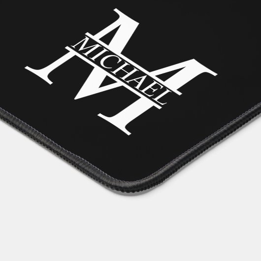 Zwart-wit, persoonlijk monogram en naam bureaumat (Hoek)