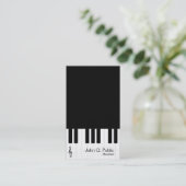 Zwart-wit piano muzikant visitekaartje (Staand voorkant)