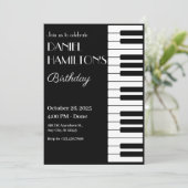 Zwart-wit Piano tuts verjaardag Kaart (Staand voorkant)