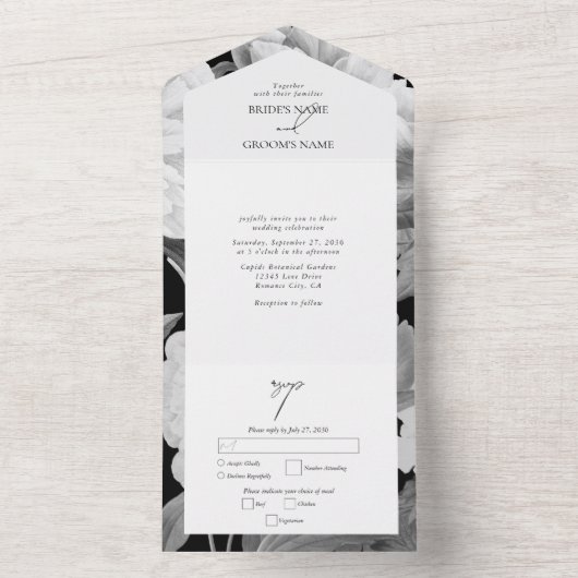 Zwart & Wit Pioenrozen Waterverf Bloemenbruiloft All In One Uitnodiging (Binnen)
