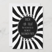 Zwart wit plezier grillige strepen Halloween Party Kaart (Voorkant)