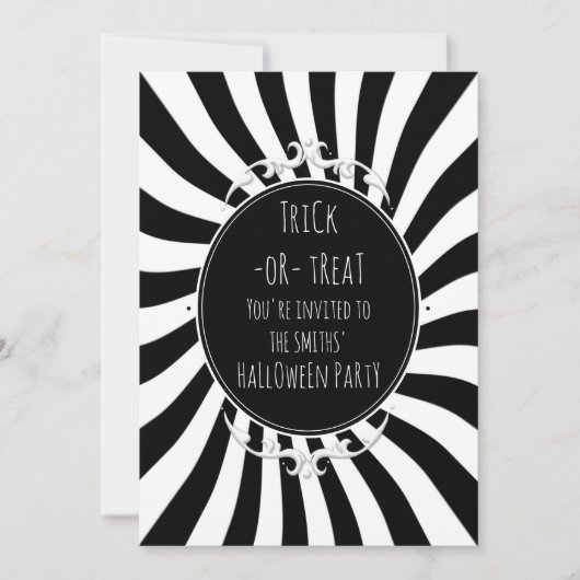 Zwart wit plezier grillige strepen Halloween Party Kaart (Voorkant)
