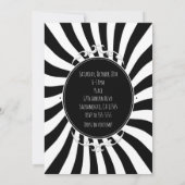 Zwart wit plezier grillige strepen Halloween Party Kaart (Achterkant)